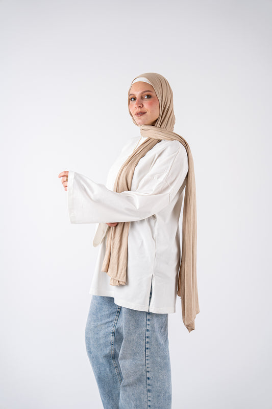 white basic widesleeves t-shirt