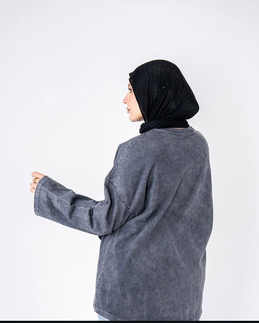 Find peace inside washed widesleeve t-shirt