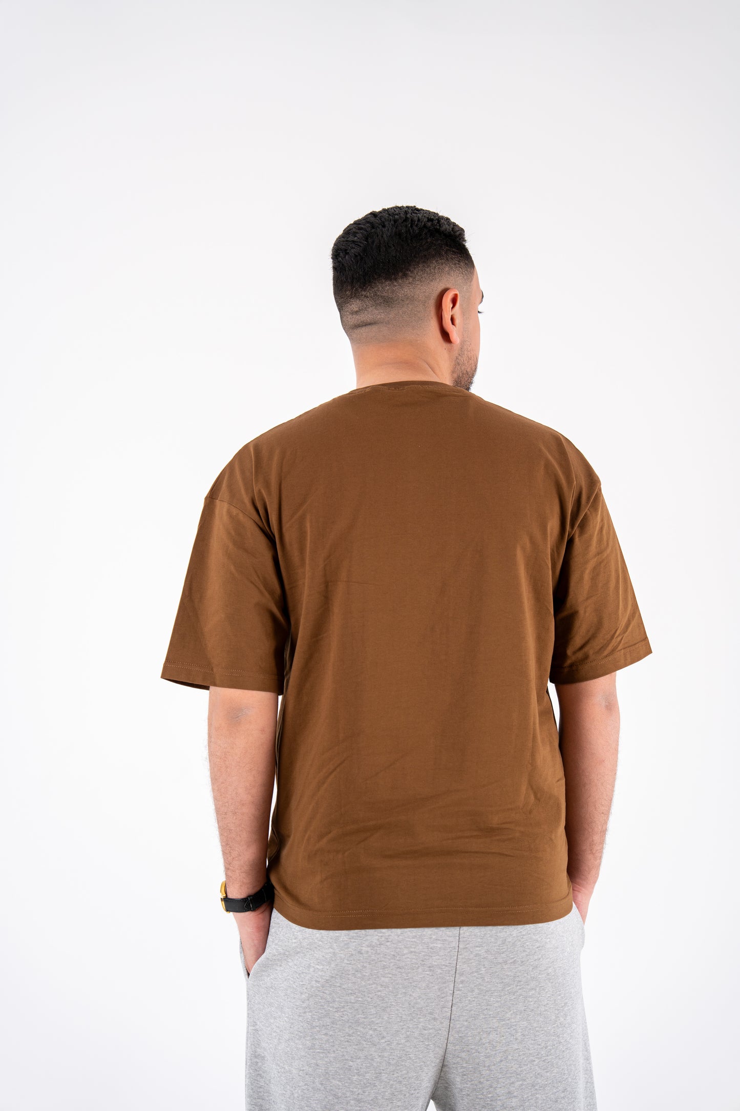 brown basic t-shirt