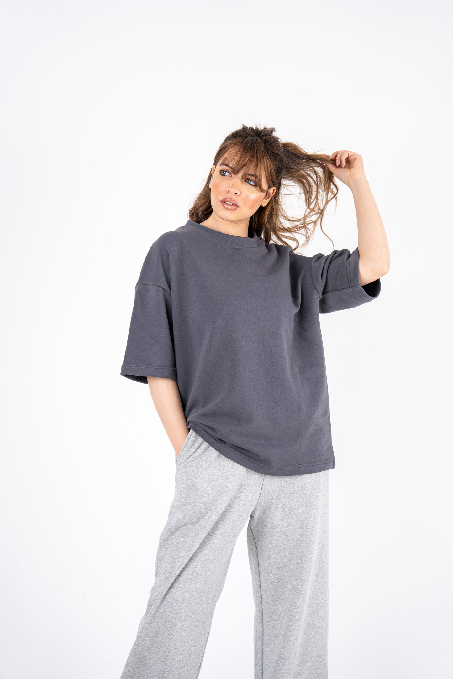 grey basic t-shirt