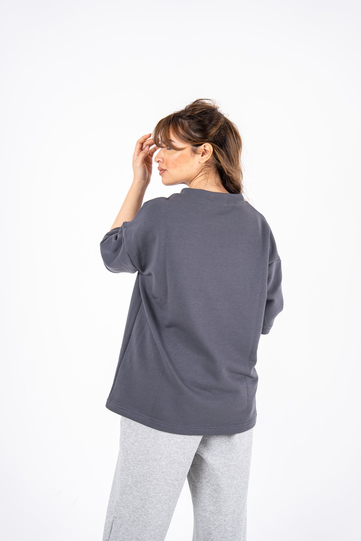 grey basic t-shirt