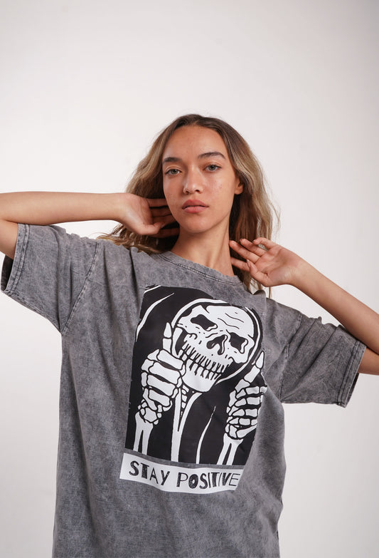 Stay postive washed t-shirt